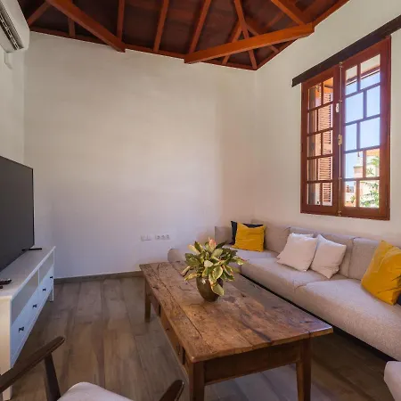 Holiday home Beautiful House In Traditional Canarian Style